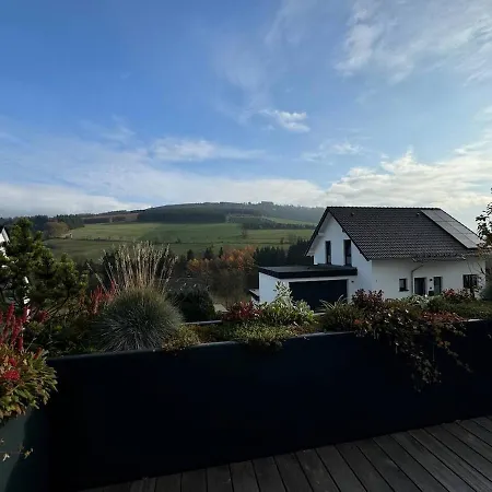 Luxury With Terrace And Mountain View Διαμέρισμα